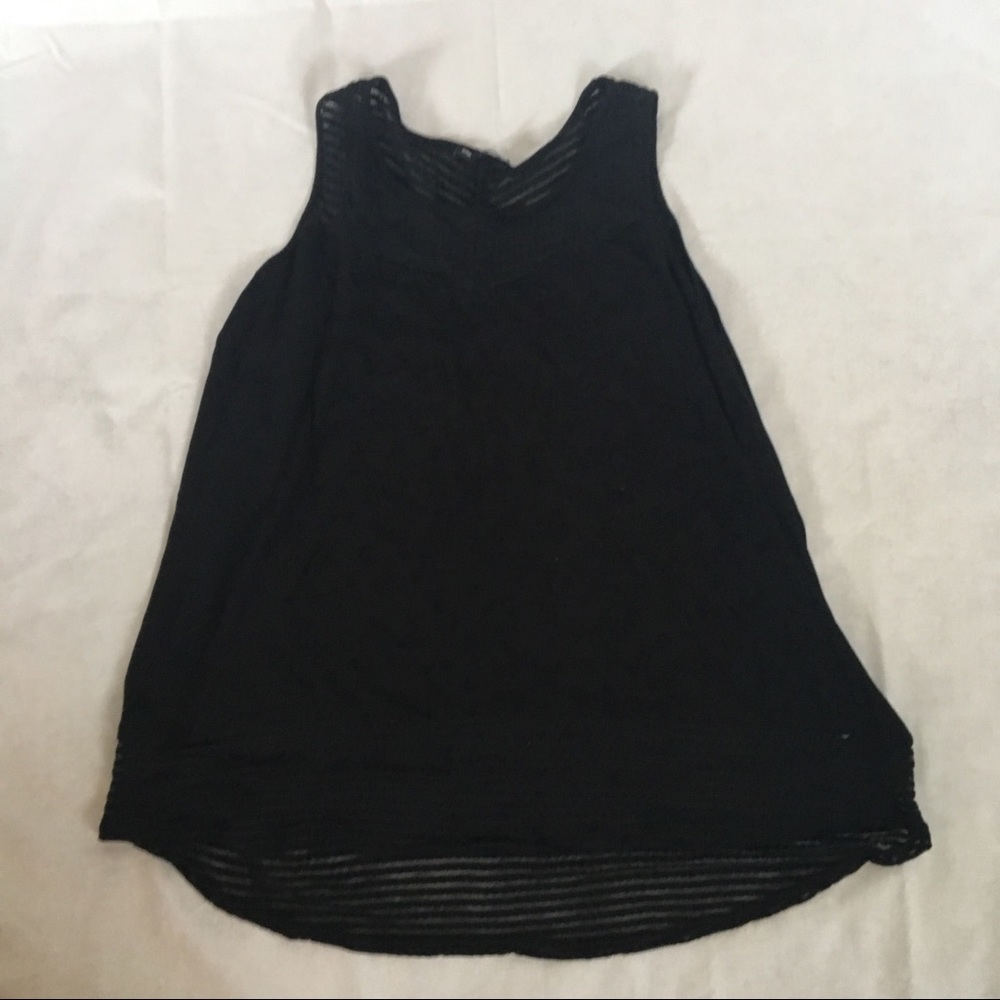 Cable & Gauge sleeveless top, 1X